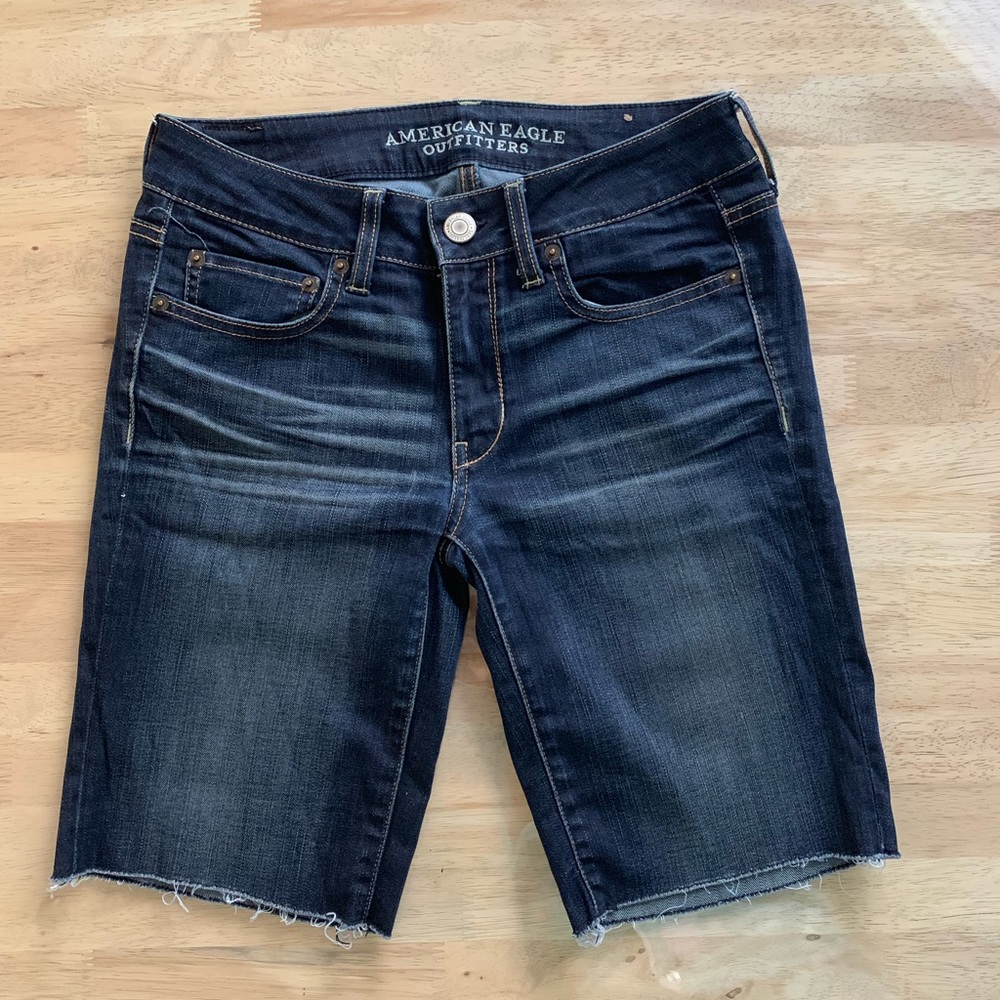American Eagle bermuda shorts